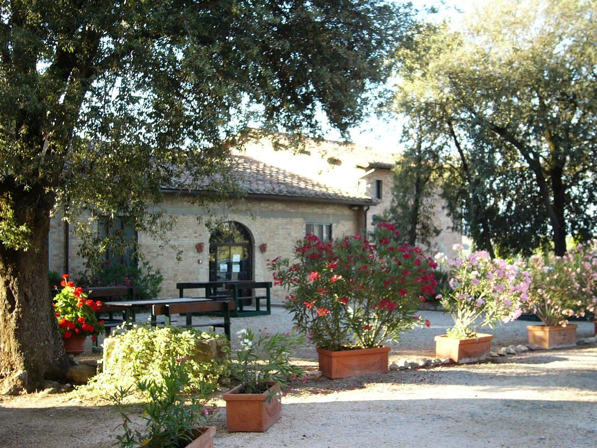 Fattoria Pieve A Salti Bauernhof