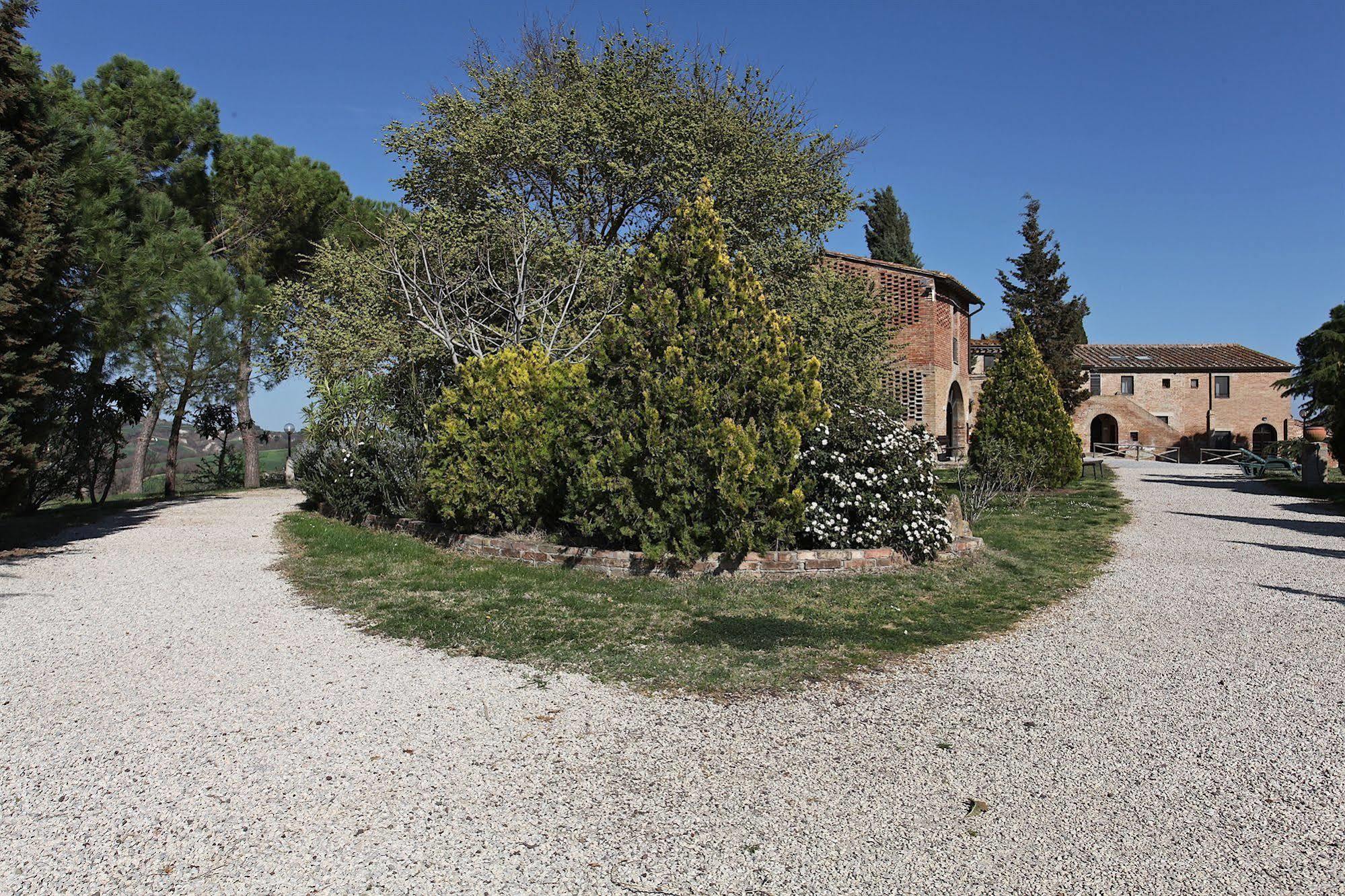 Fattoria Pieve A Salti Bauernhof *